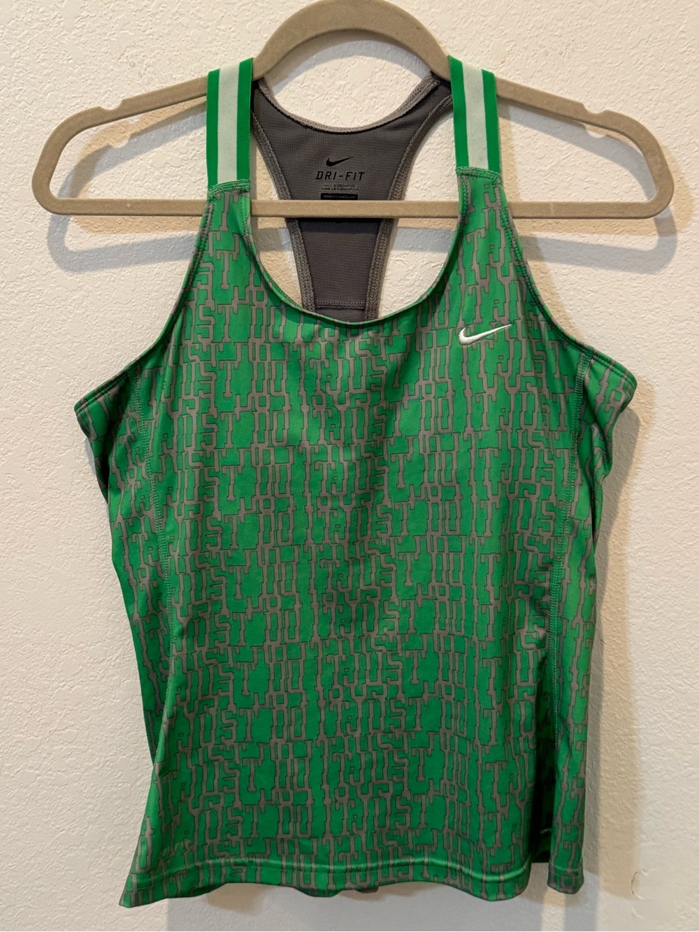 Nike Dri-FIT Just Do It Green Racerback Running Tank Built In Bra L